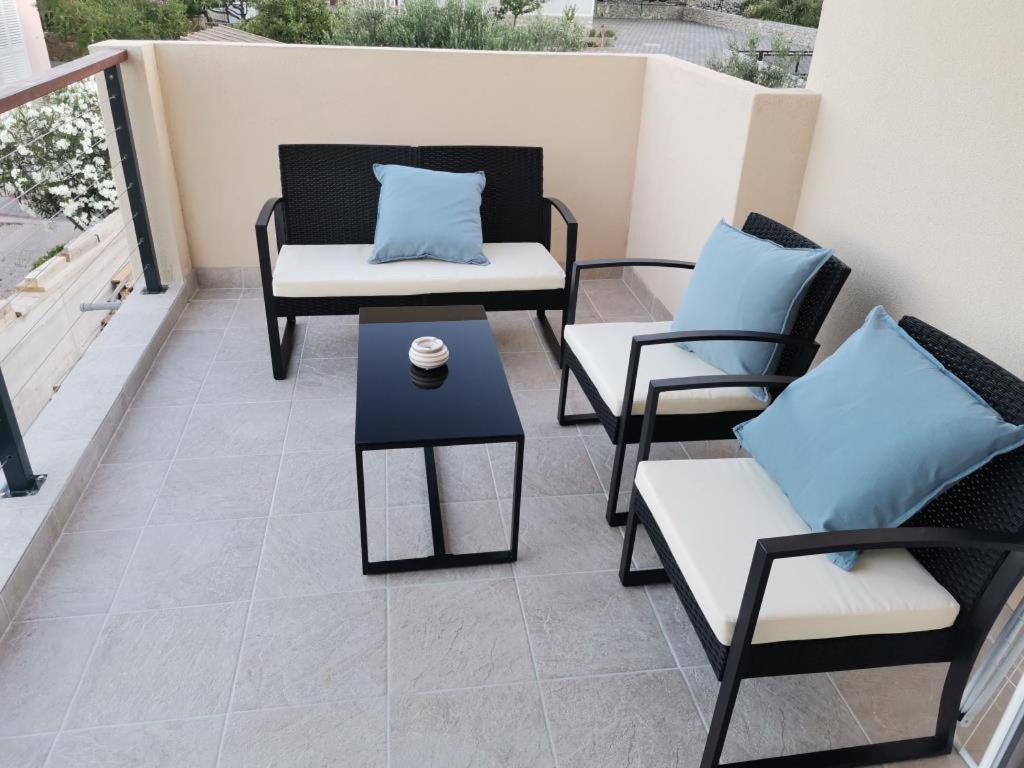 Apartment Dragana, Jezera, Island Murter Εξωτερικό φωτογραφία