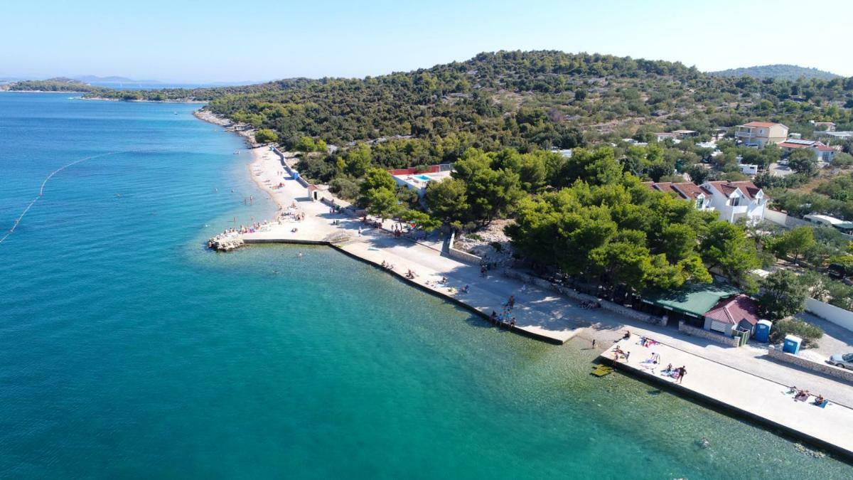 Apartment Dragana, Jezera, Island Murter Εξωτερικό φωτογραφία